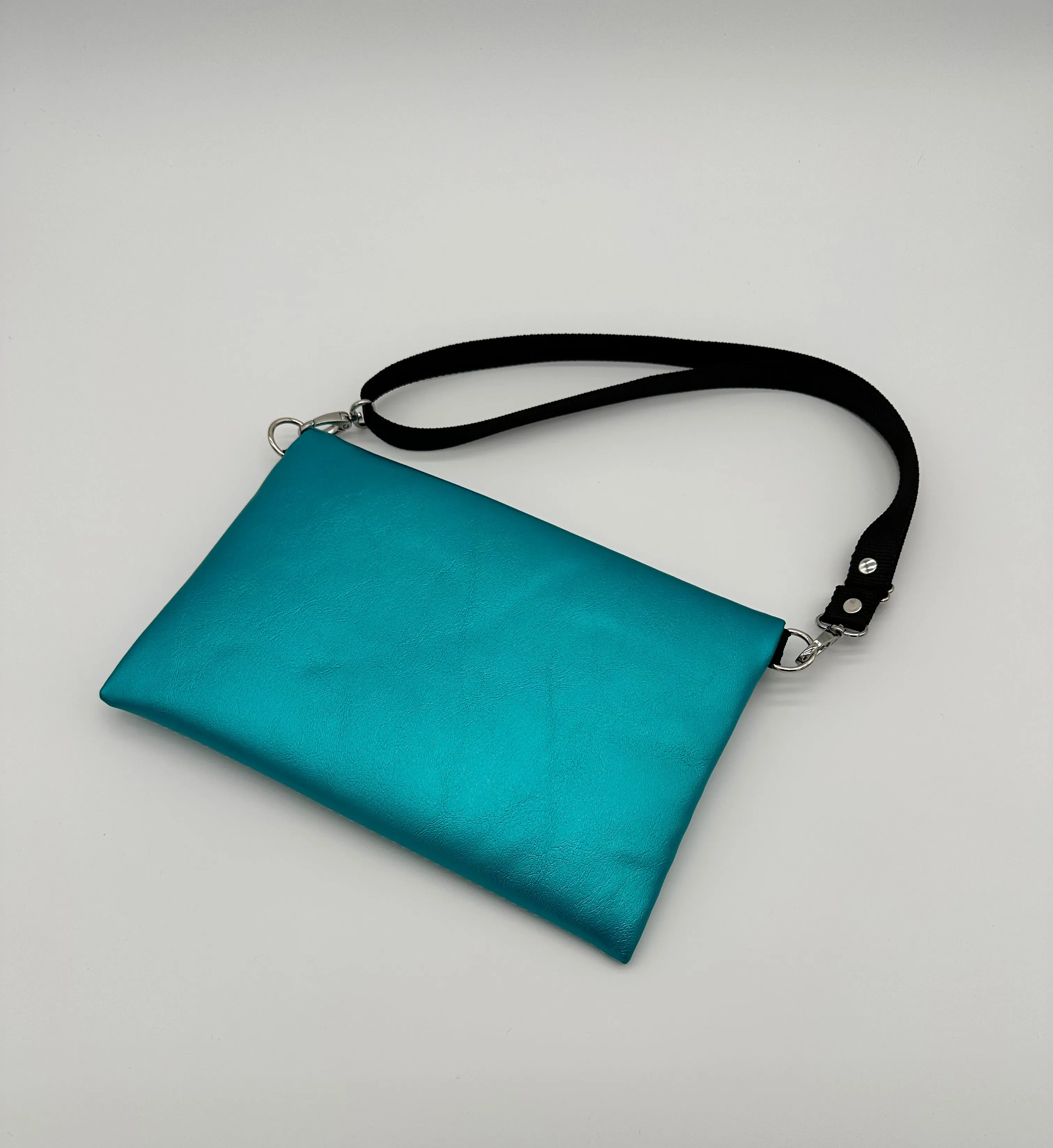 Hip Pack - Turquoise Pearl Vinyl - No Stitching