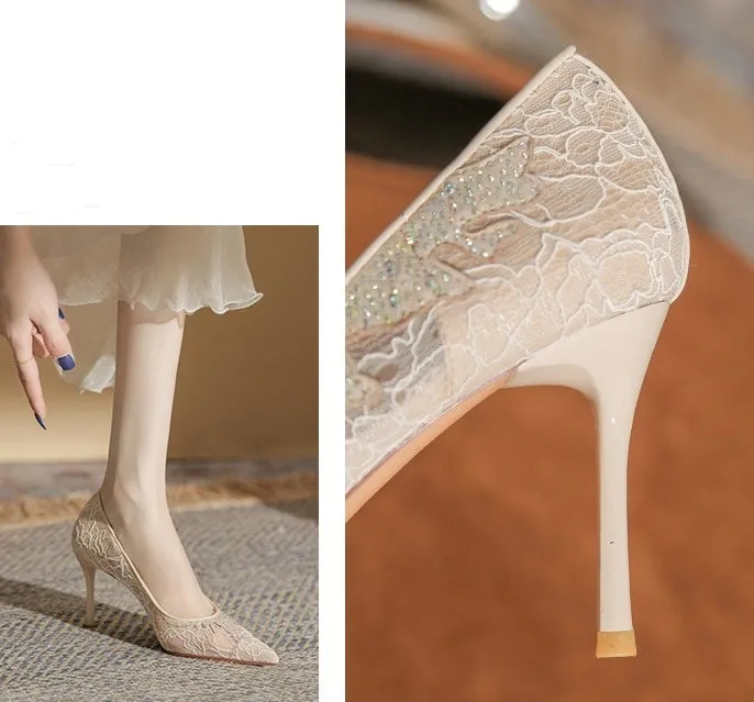 Lace heels (ready stock in nude (38)/ 2 colours)