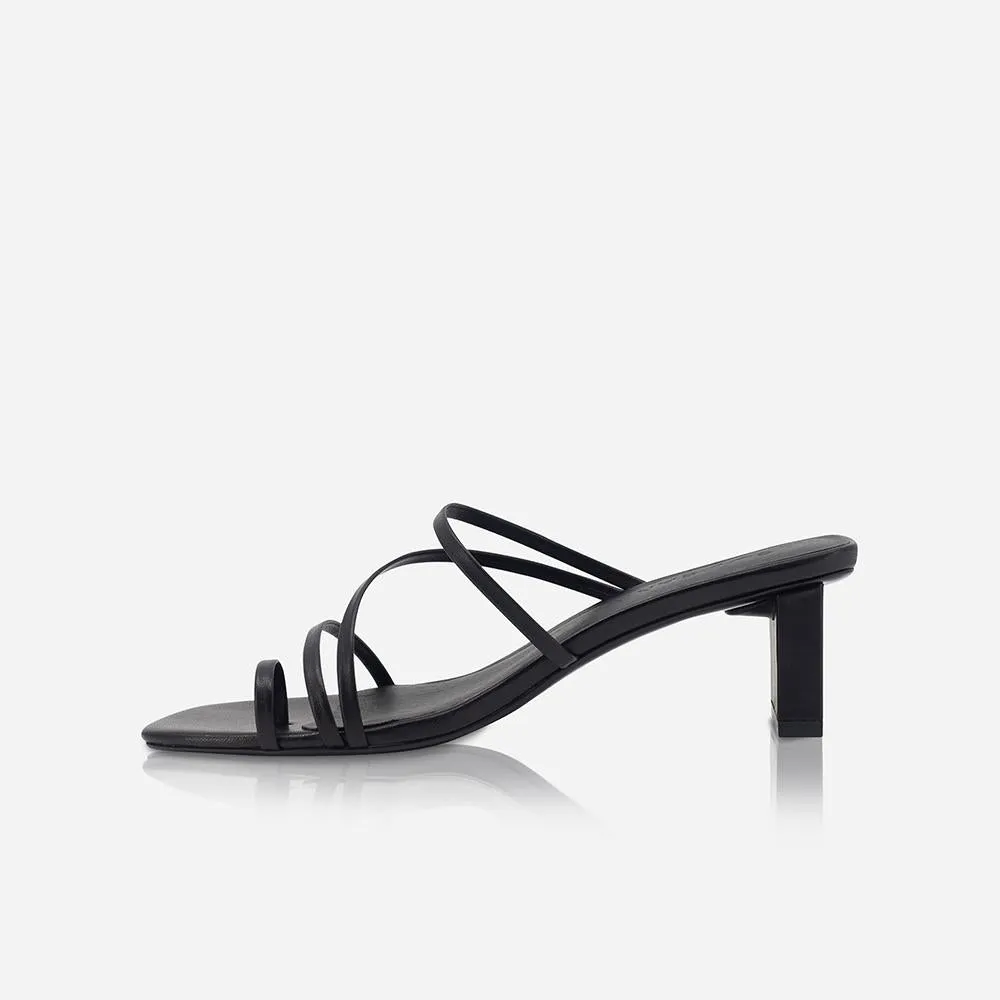 Theo Mid Mule Black